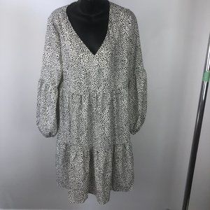 2/$25👗 Fun summer Dress